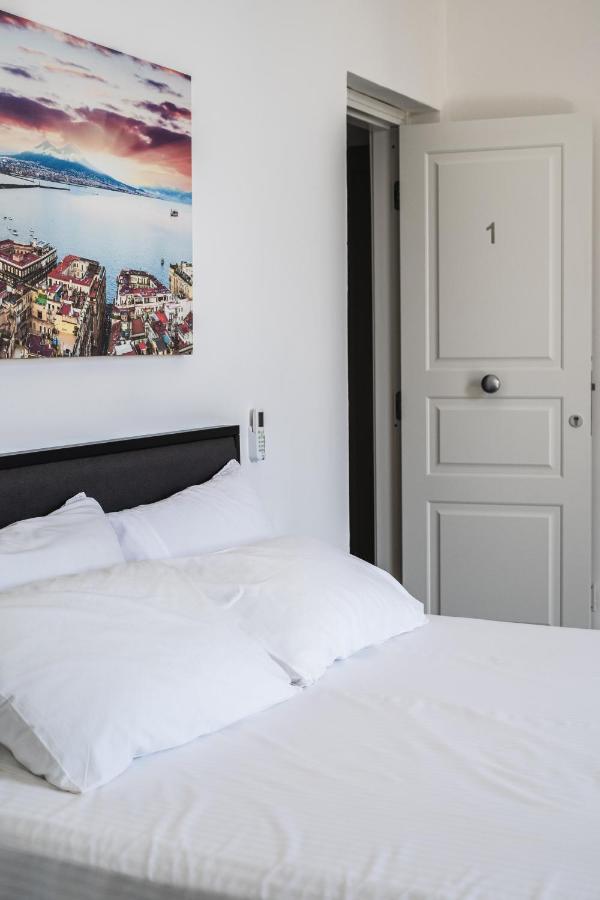 La Bella Vita Luxury Apartament And Travel Solution 那不勒斯 外观 照片