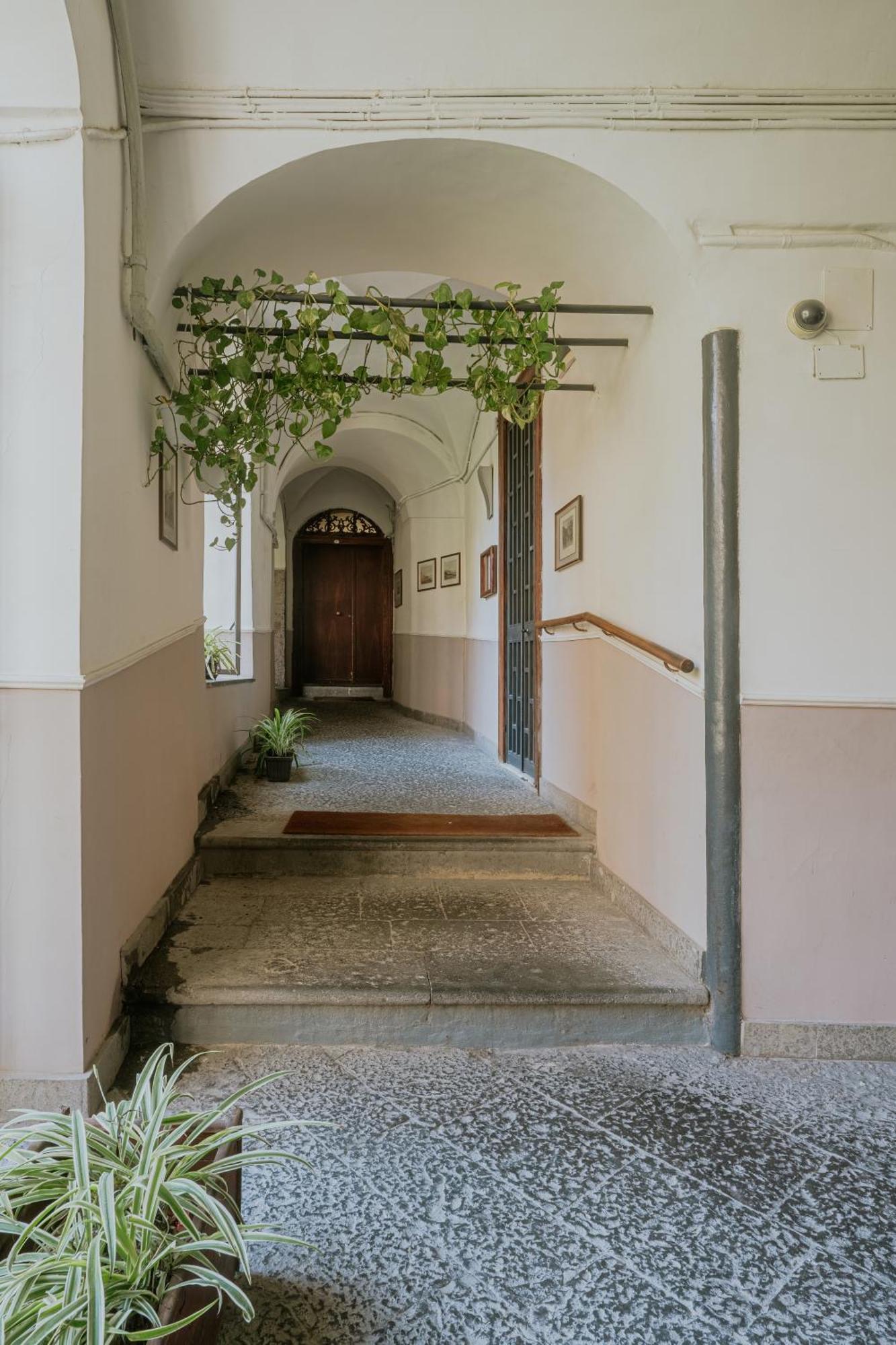 La Bella Vita Luxury Apartament And Travel Solution 那不勒斯 外观 照片
