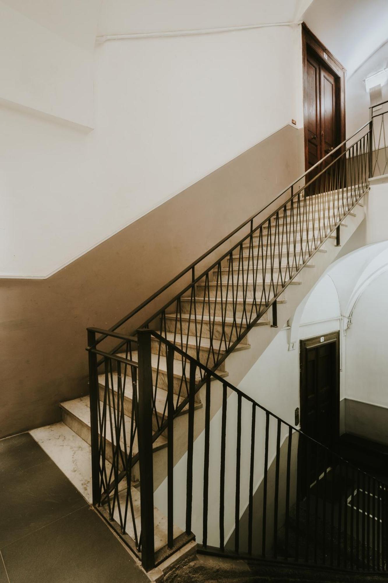 La Bella Vita Luxury Apartament And Travel Solution 那不勒斯 外观 照片