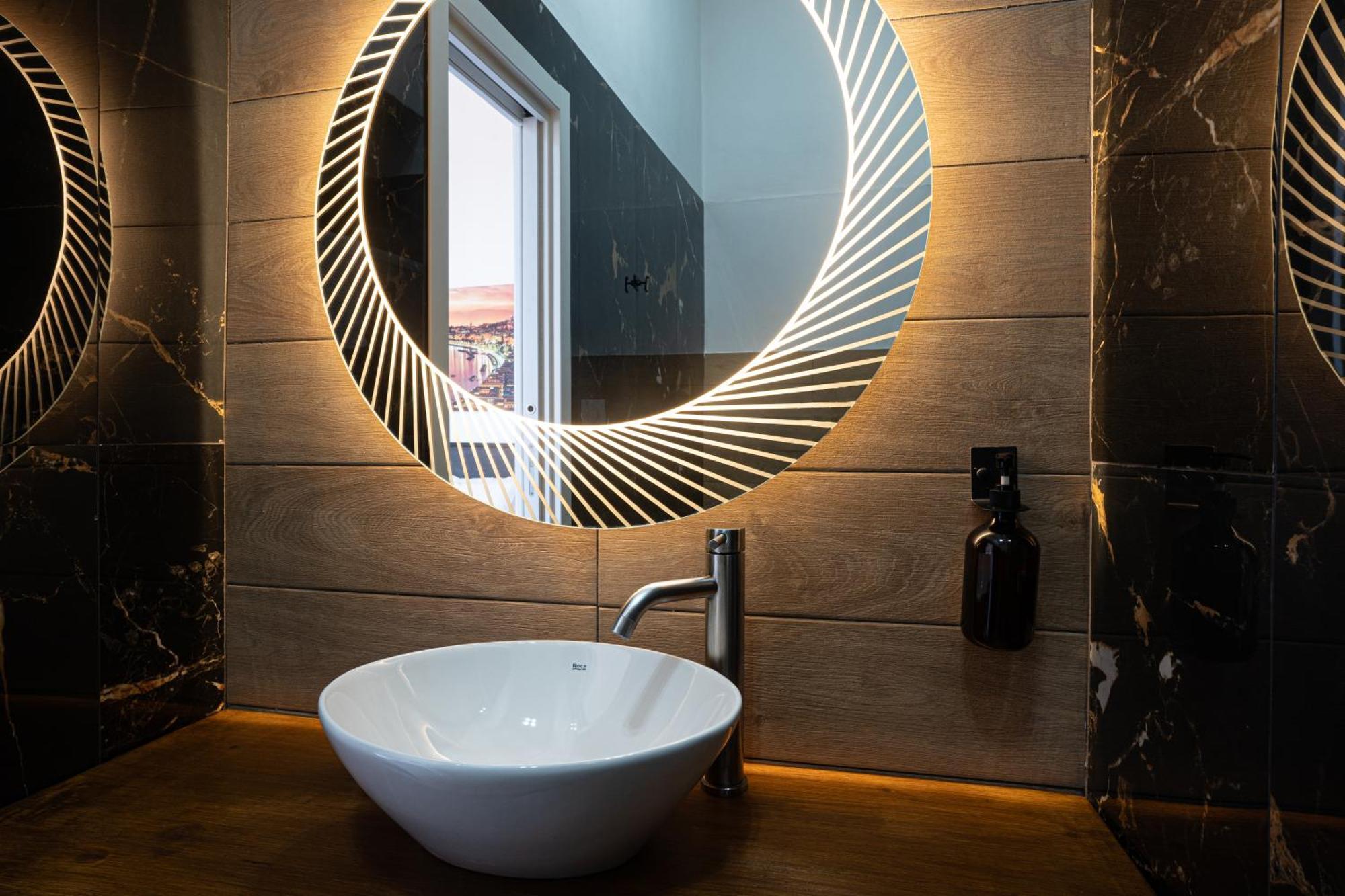 La Bella Vita Luxury Apartament And Travel Solution 那不勒斯 外观 照片