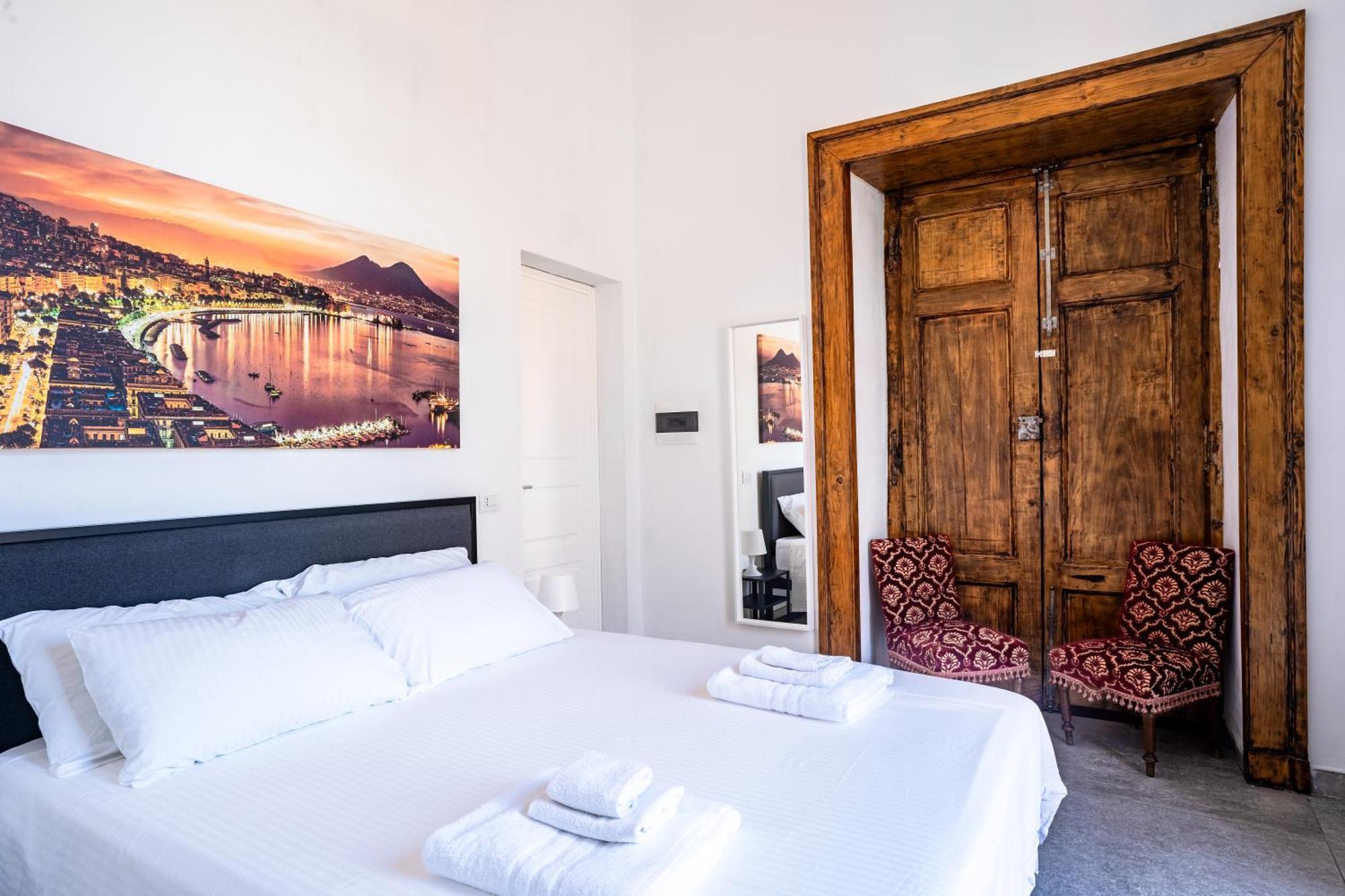 La Bella Vita Luxury Apartament And Travel Solution 那不勒斯 外观 照片