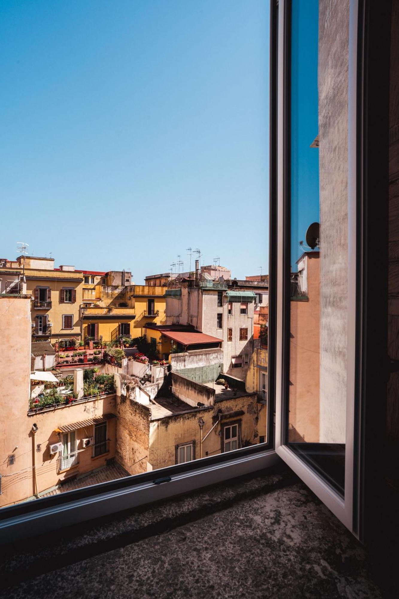 La Bella Vita Luxury Apartament And Travel Solution 那不勒斯 外观 照片