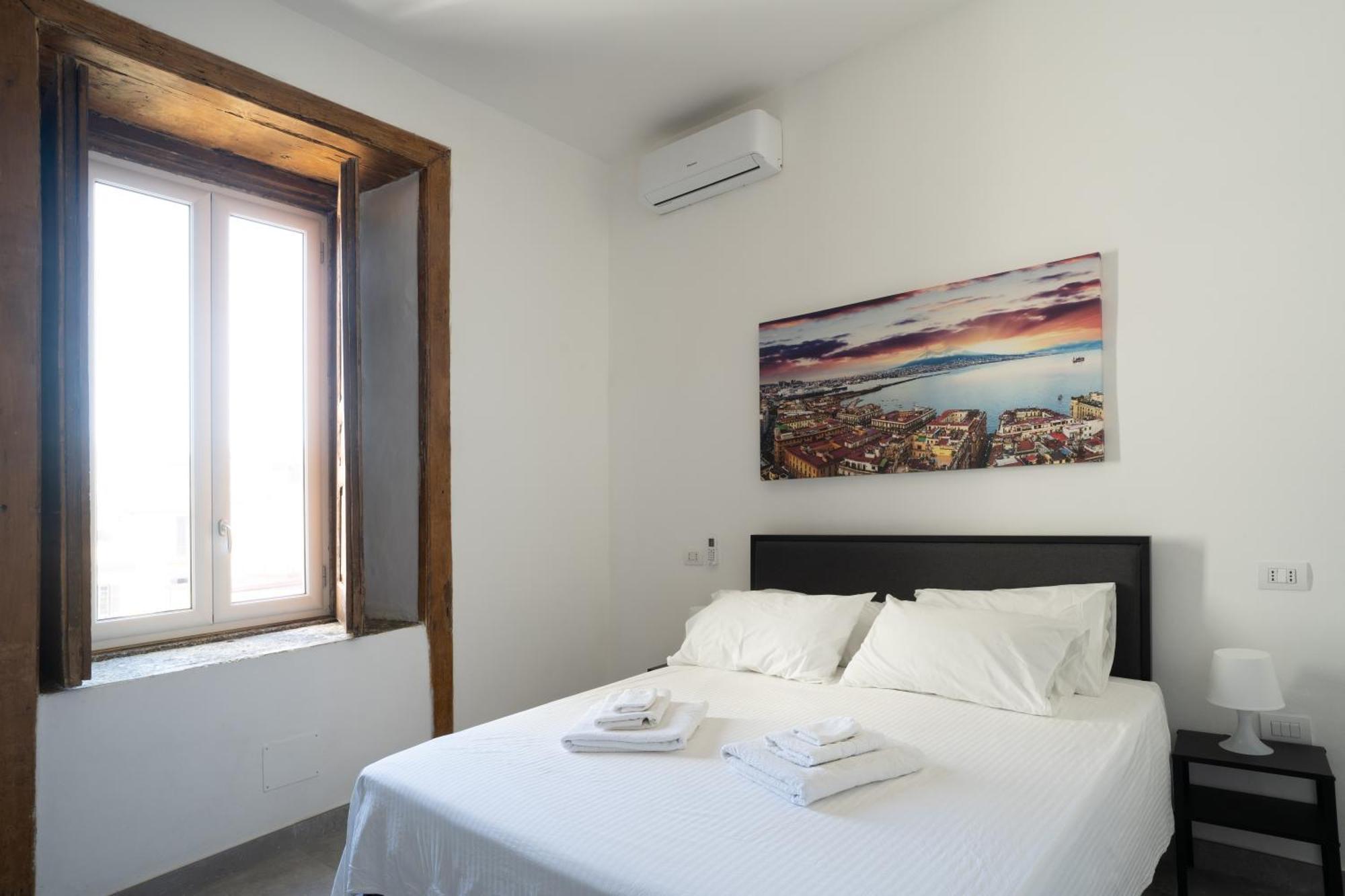 La Bella Vita Luxury Apartament And Travel Solution 那不勒斯 外观 照片