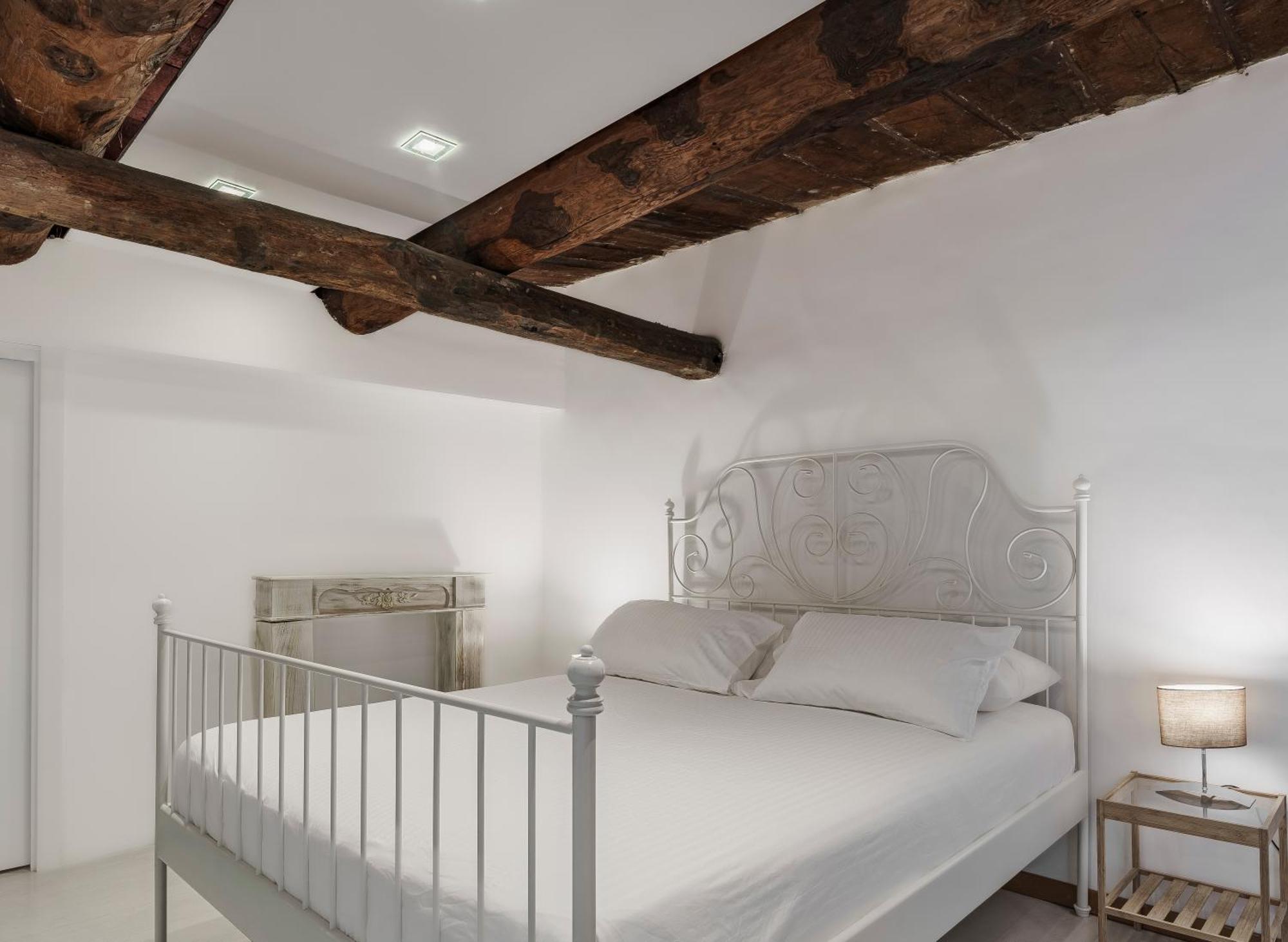 La Bella Vita Luxury Apartament And Travel Solution 那不勒斯 外观 照片