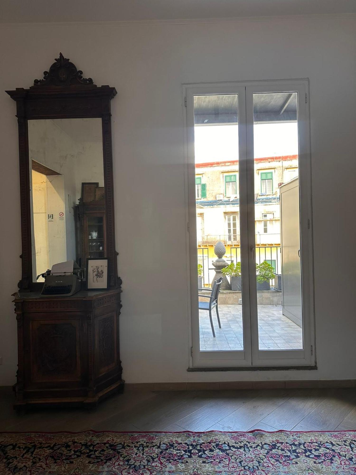 La Bella Vita Luxury Apartament And Travel Solution 那不勒斯 外观 照片